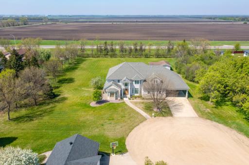 1407 15th Street N, Wahpeton, ND 58075