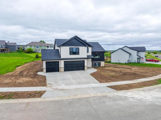 11251 Wisdom Ct SE, Chatfield, MN 55923