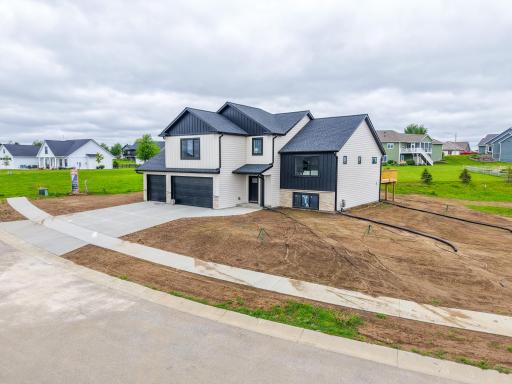11251 Wisdom Ct SE, Chatfield, MN 55923