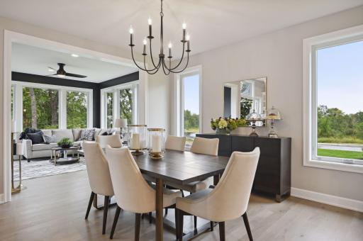 7 Pondview Trail, North Oaks, MN 55127