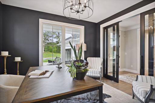 7 Pondview Trail, North Oaks, MN 55127