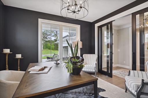 7 Pondview Trail, North Oaks, MN 55127