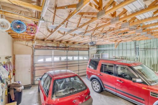 Garage1_1.JPG