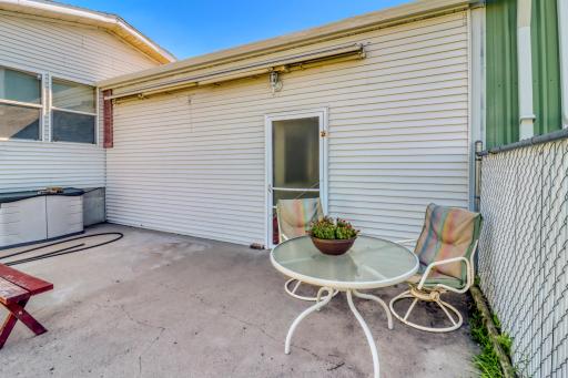 Backyard_Patio.JPG