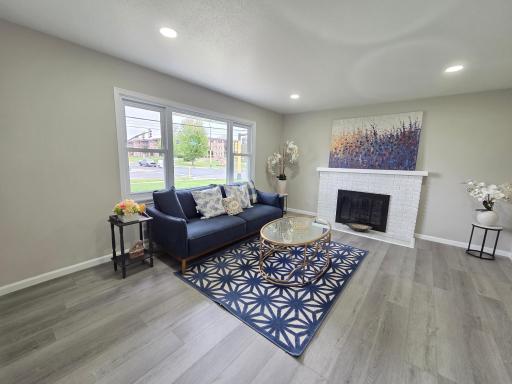 5201 W 84th Street, Minneapolis, MN 55437