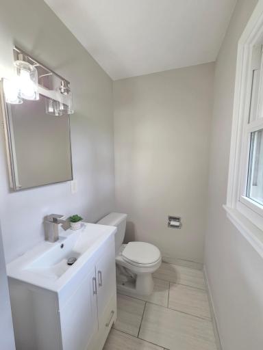 5201 W 84th Street, Minneapolis, MN 55437