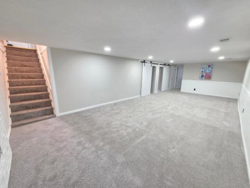 5201 W 84th Street, Minneapolis, MN 55437