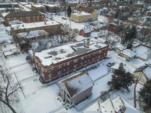 8-web-or-mls-dji_fly_20260110_115844_45_1768172467007_photo.jpg