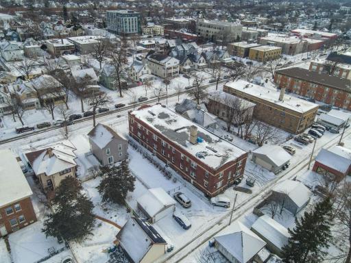 11-web-or-mls-dji_fly_20260110_115920_49_1768172449272_photo.jpg