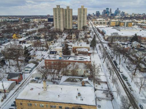 17-web-or-mls-dji_fly_20260110_120024_55_1768172398927_photo.jpg