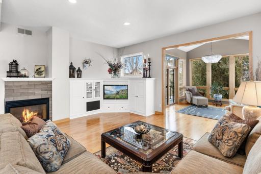 Photo for 17394 Ada Court, Eden Prairie, MN 55347 - listing #7006834 17394 Ada Court, Eden Prairie, MN 55347