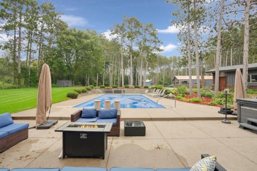 227 Rivercrest Drive, Hudson, WI 54016