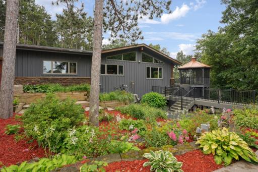 227 Rivercrest Drive, Hudson, WI 54016