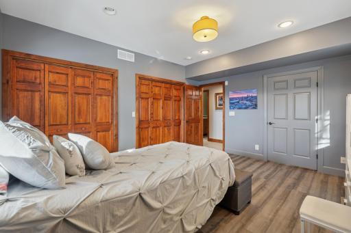 227 Rivercrest Drive, Hudson, WI 54016