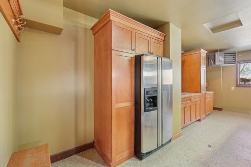 227 Rivercrest Drive, Hudson, WI 54016