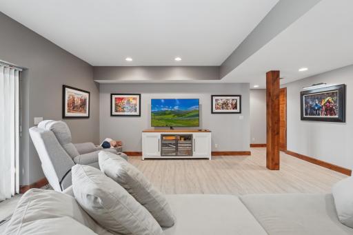 227 Rivercrest Drive, Hudson, WI 54016