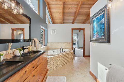 227 Rivercrest Drive, Hudson, WI 54016