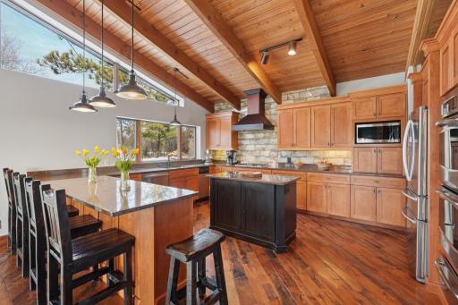 227 Rivercrest Drive, Hudson, WI 54016