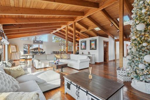 227 Rivercrest Drive, Hudson, WI 54016