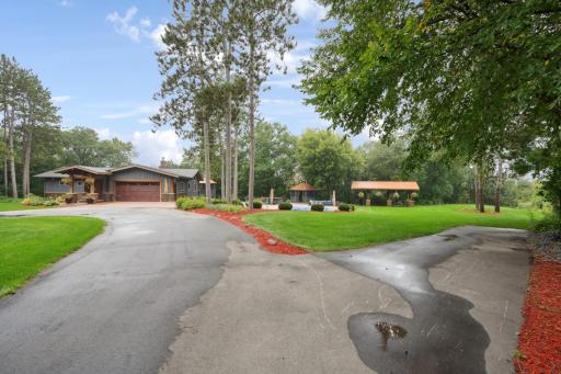 227 Rivercrest Drive, Hudson, WI 54016