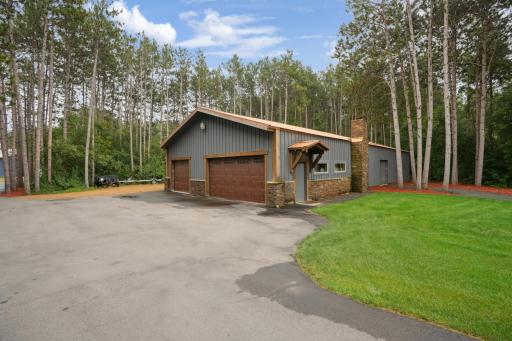 227 Rivercrest Drive, Hudson, WI 54016