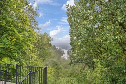 227 Rivercrest Drive, Hudson, WI 54016