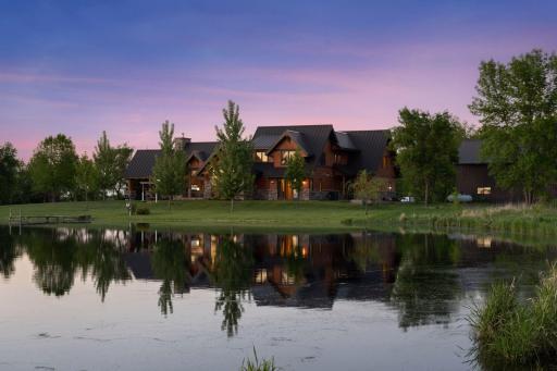 Welcome to Minnesota's Outdoor Paradise â Live Where Adventure Begins!