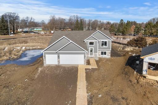 605 Sienna Drive, Watertown, MN 55388