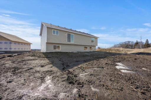 605 Sienna Drive, Watertown, MN 55388