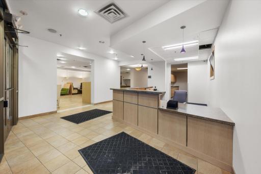 Receiption & mailroom