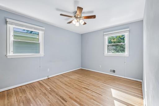 91 65 1/2 Way NE, Fridley, MN 55432
