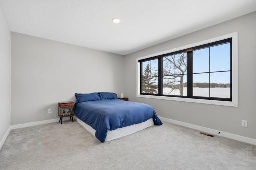 309 Chinook Avenue SW, Avon, MN 56310