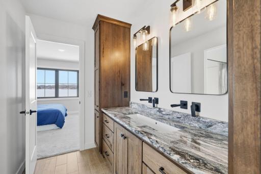 Jack and Jill bathroom connecting upper level bedrooms!