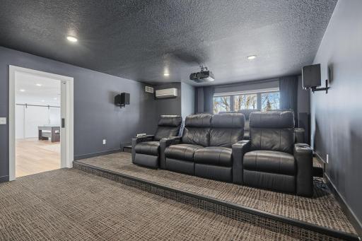 309 Chinook Avenue SW, Avon, MN 56310
