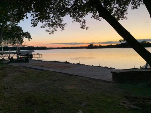 309 Chinook Avenue SW, Avon, MN 56310