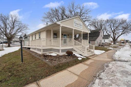 1106 1st Avenue SW, Austin, MN 55912