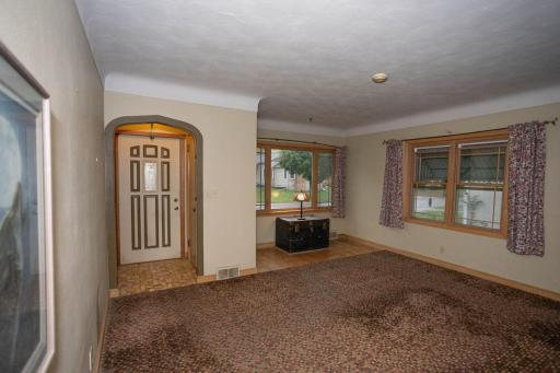 1963 Nortonia Avenue, Saint Paul, MN 55119