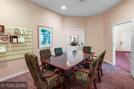 16394 Glory Lane, Eden Prairie, MN 55344