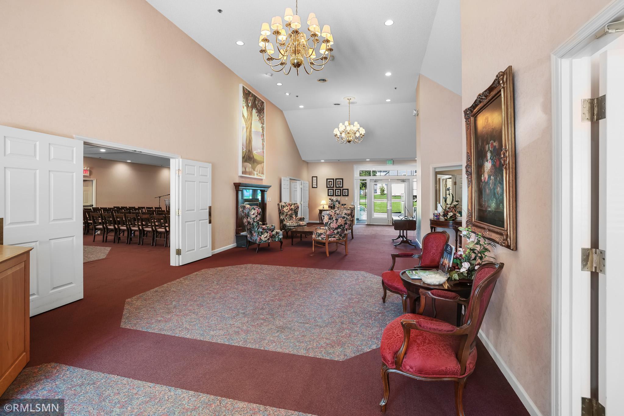 Lobby to Meeting room #1