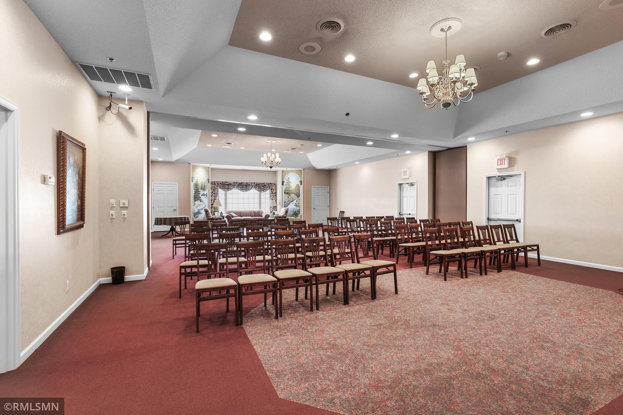 Meeting room (East view)