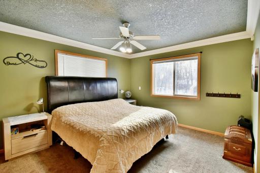 8245 W Beatrice Drive, Clear Lake, MN 55319