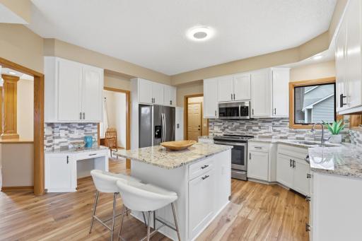 20355 Jupiter Way, Lakeville, MN 55044