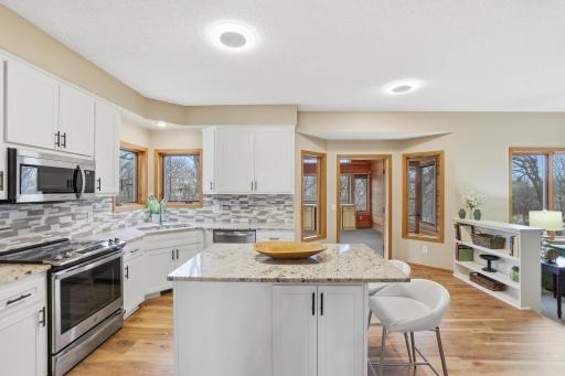 20355 Jupiter Way, Lakeville, MN 55044