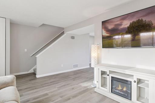 1479 Goodwin Avenue N, Saint Paul, MN 55128