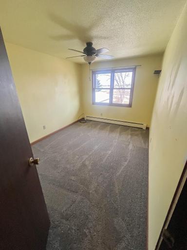 1218 20th Street N, Moorhead, MN 56560
