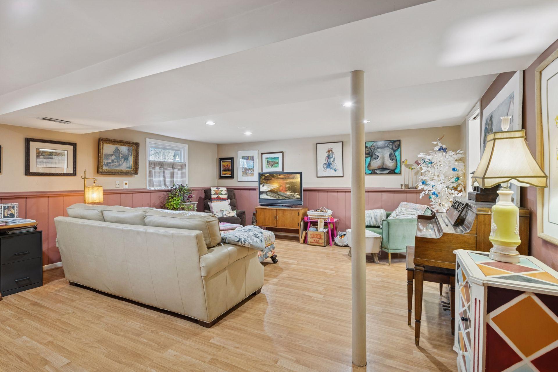 Lower Family Room