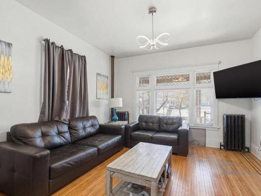 2425 Lyndale Avenue S, Minneapolis, MN 55405