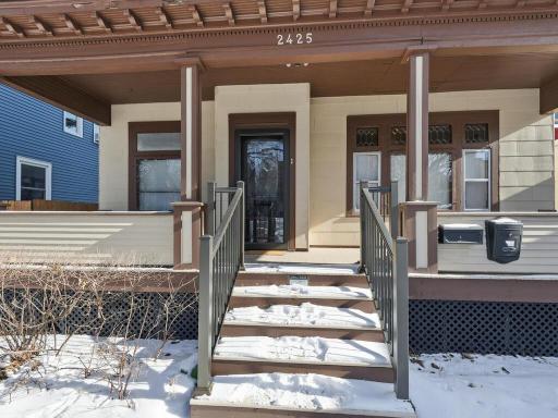 2425 Lyndale Avenue S, Minneapolis, MN 55405