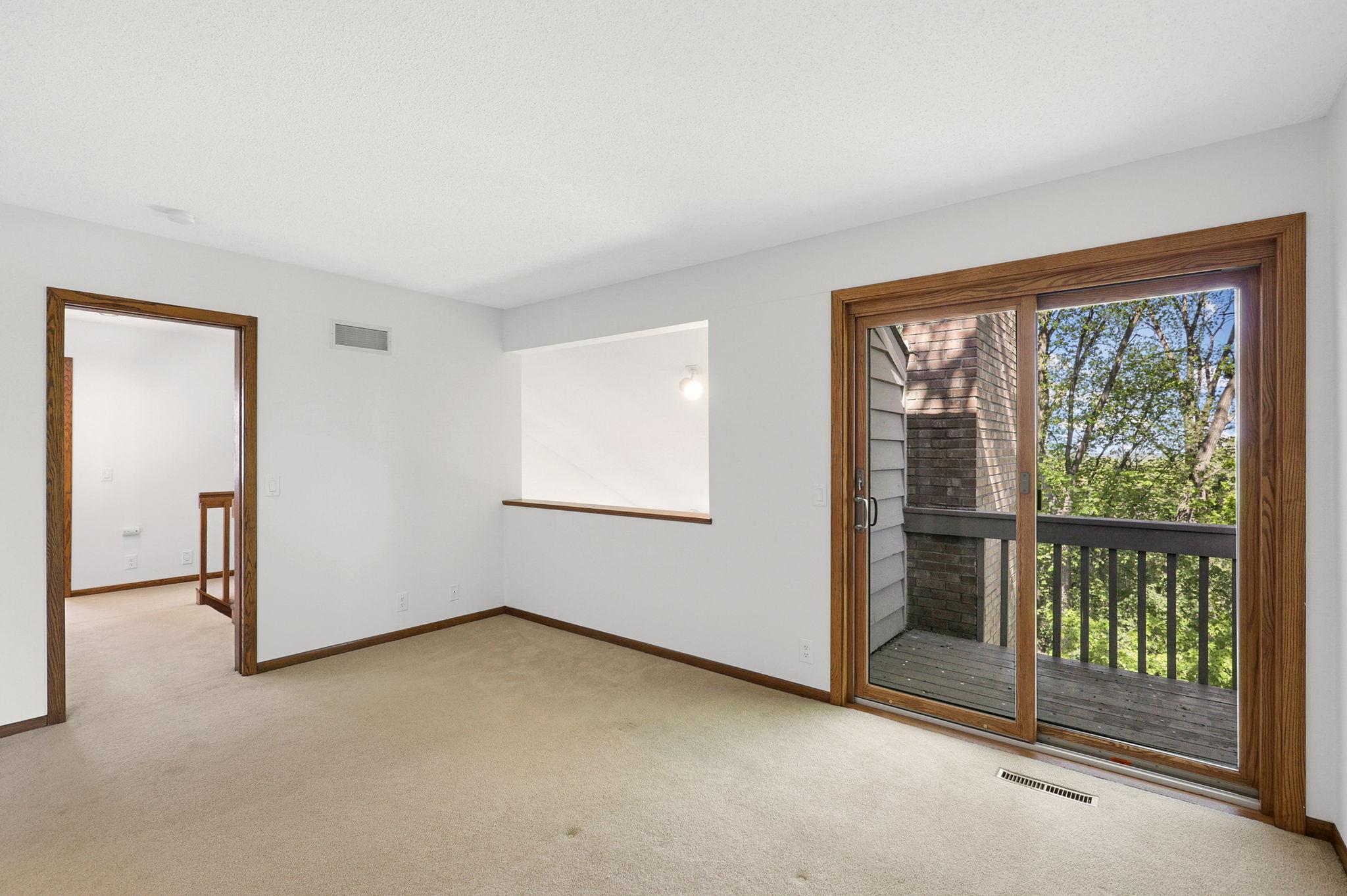 20 - Primary Bedrom.jpg