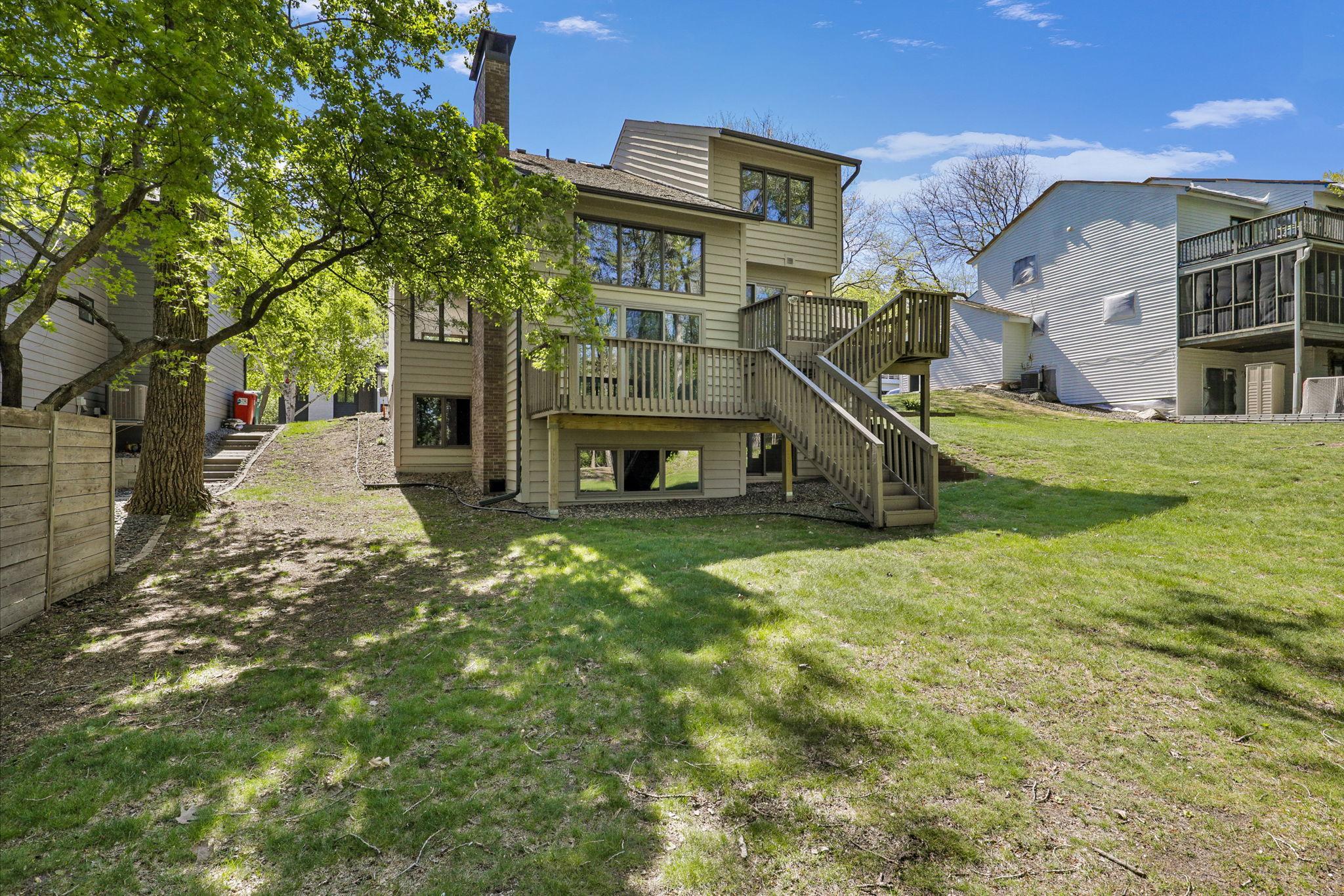 3- Back Elevation.jpg